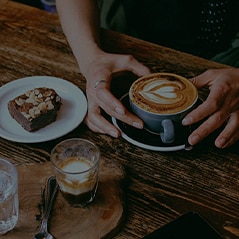 Cafés & Bakery image